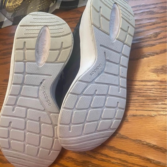 Adidas PureComfort Sneakers Women  Size 7 - Picture 5 of 6